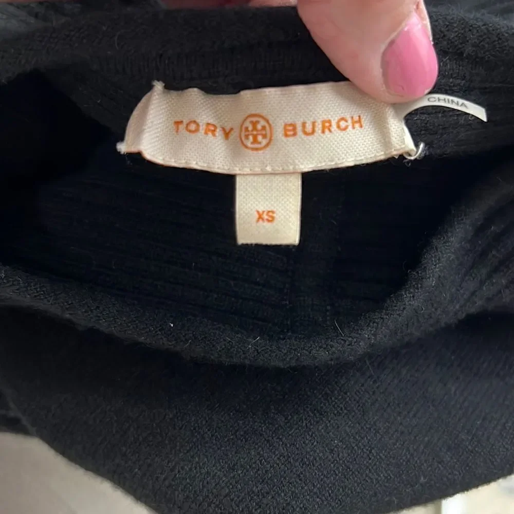 Tory Burch Black Cashmere sweater EUC size XS